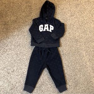 GAP kids sweatshirt and sweatpants set